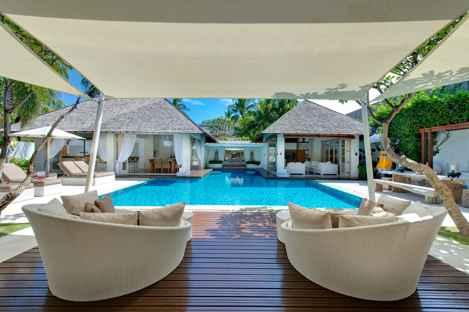 Photo Gallery | Villa Jajaliluna - Seminyak 4 bedroom ...