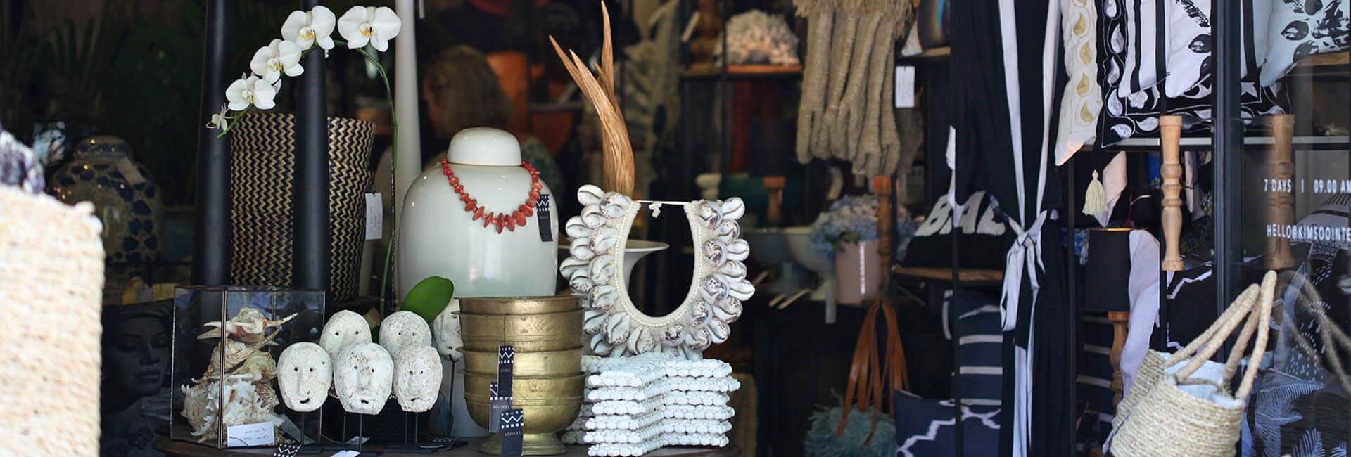 Jajaliluna - Antique stores